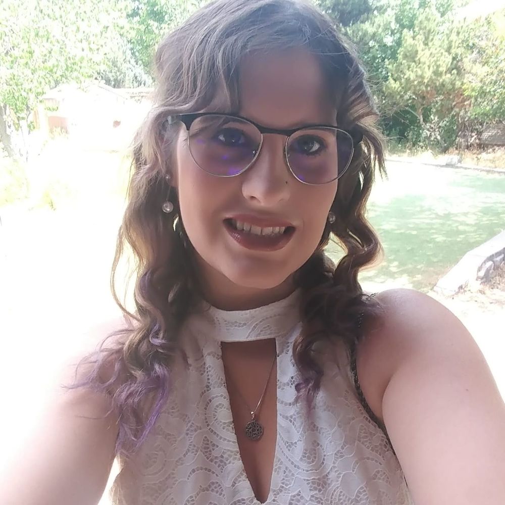 Meet your Posher, Chrissy
